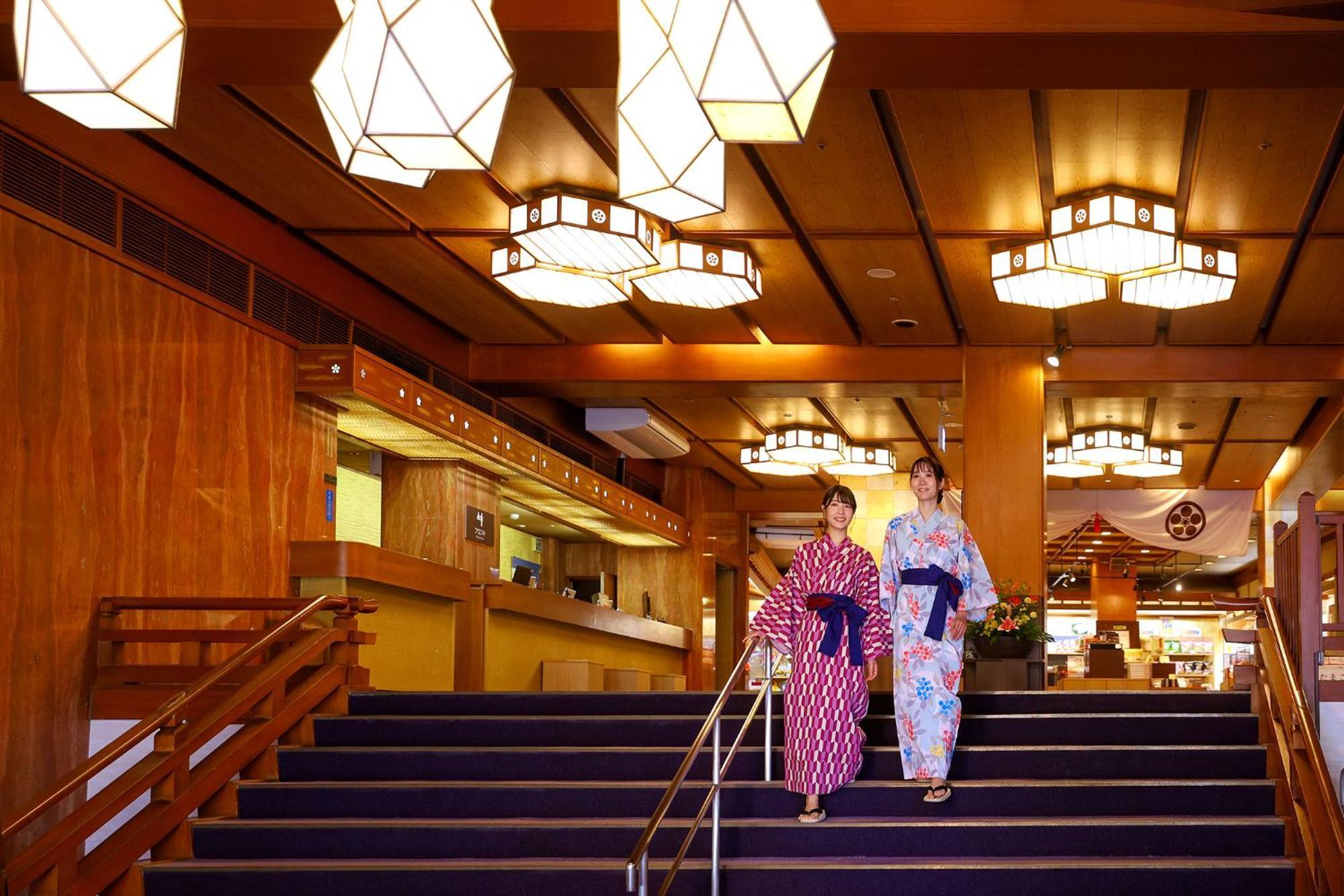 Ooedo Onsen Monogatari Premium Yamashitaya Ξενοδοχείο Kaga  Εξωτερικό φωτογραφία