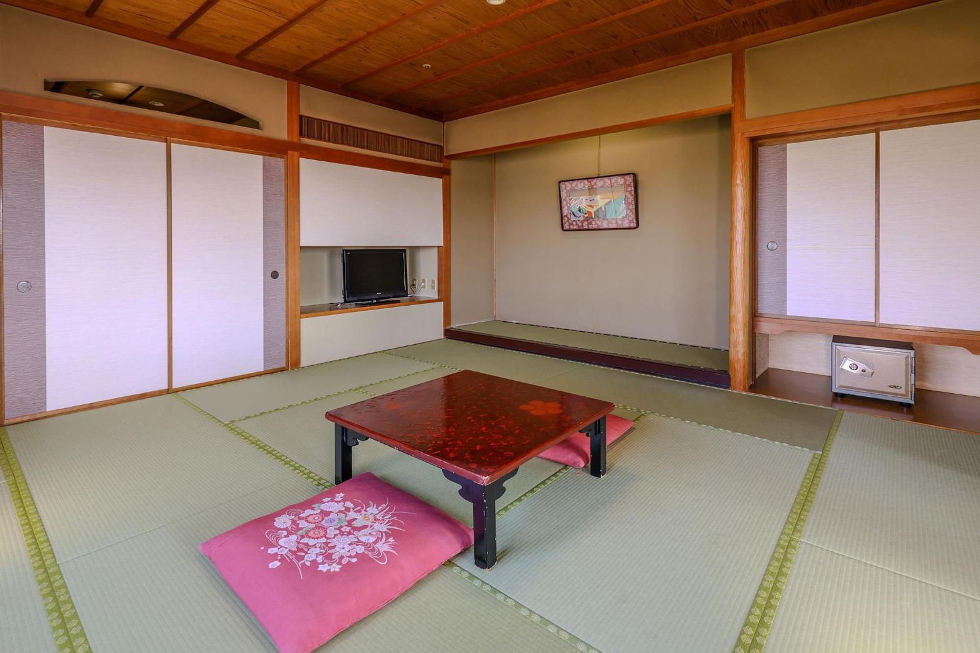 Ooedo Onsen Monogatari Premium Yamashitaya Ξενοδοχείο Kaga  Εξωτερικό φωτογραφία